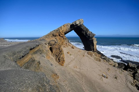 Arch rock, 55 metre high limestone arch, restricted diamond area, near Lüderitz, Karas region,