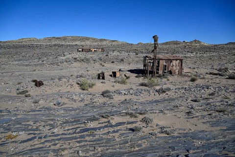 Ruinen der ehemaligen Diamantenstadt Pomona in der Wüste, Diamentensperrgebiet, bei Lüderitz,