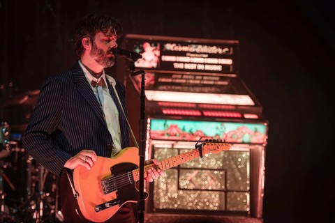 Ben Schneider, singer of Lord Huron live at the Tempodrom Berlin on 08.09.2025