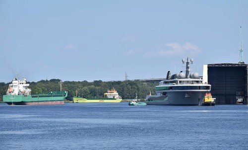 The new superyacht COSMOS leaves the Lürssen shipyard near Rendsburg for the Kiel Canal, Kielkanal,