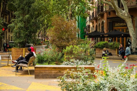 Superblock or Superilla in the Sant Antoni neighbourhood, a heavily car-restricted area of the city