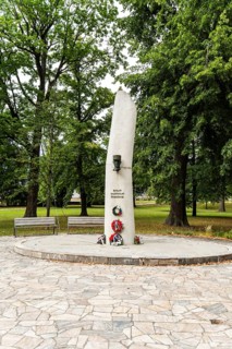 Monument to Milan Rastislav Štefánik, Slovak politician, astronomer, diplomat, officer, French