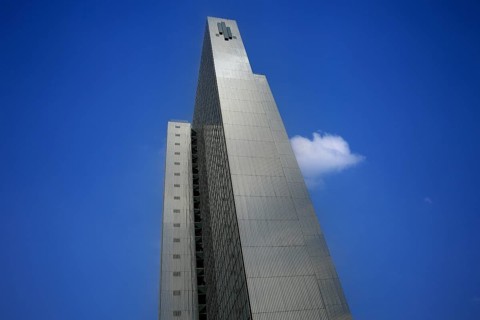 Dreischeibenhaus, Dreischeibenhochhaus, architect Helmut Hentrich, 94 metre high office and
