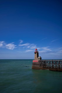Sea, lighthouse Feu de la jetée Sud, lighthouse, red, harbour entrance, pier, Fécamp, Normandy,