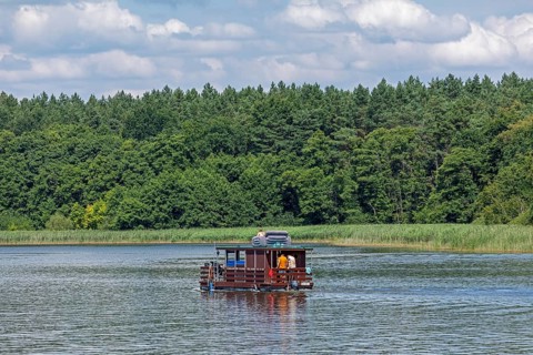 Houseboat, Zotzensee, Mecklenburg Lake District, Mecklenburg-Western Pomerania, Germany