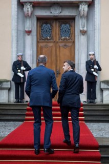 Friedrich Merz (CDU, Federal Chancellor) and Emmanuel Macron (President of the French Republic)