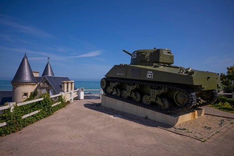 US-American Sherman tank Berry au Bac, emblem of the French liberation army, standing on the former