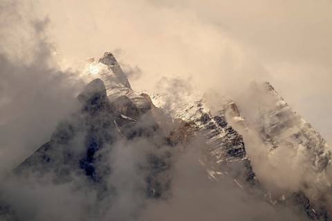 Small and large Bettelwurf with a thin layer of snow, behind wispy clouds, Small and large