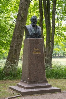 Theodor Storm, Bust, Castle Park, Castle outside Husum, Husum, North Frisia, Schleswig-Holstein,