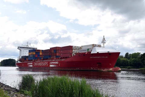 Container ship STELLAR in the Kiel Canal, Kiel Canal, Kiel Canal, Schleswig-Holstein, Germany