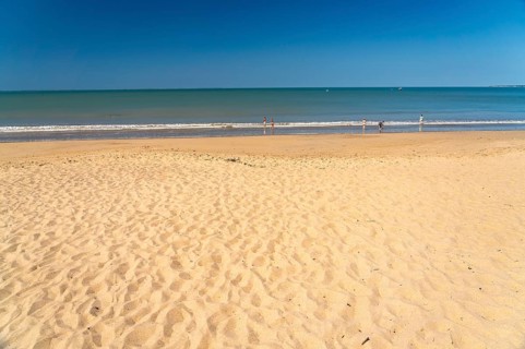 The Plage des Chardons beach in L'Aiguillon-la-Presqu'ile, France