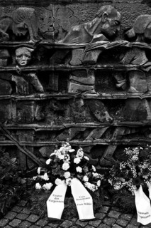 Bittermark memorial, memorial site, detail with wreath of flowers for the memorial service on Good