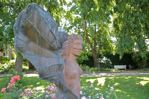 Sculpture Female Winged Figure by Volker Krebs 1986, modern art, female figure with wings, angel,