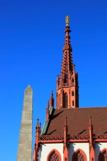 Obelisk, market fountain in the shape of an obelisk, Marienkapelle on the Würzburg market square,