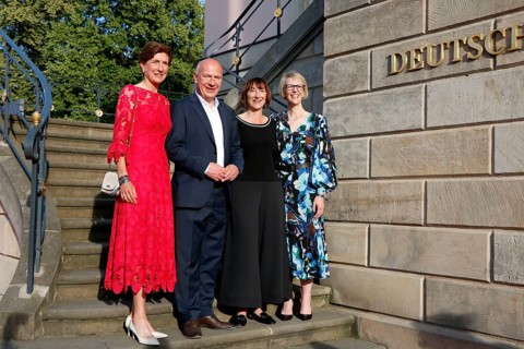 Ilka Horstmeier (BMW Board of Management), Kai Wegner, Elisabeth Sobotka (Director of the
