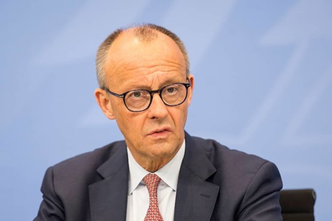 Federal Chancellor Merz (CDU, Federal Chancellor) during a press conference after the consultation