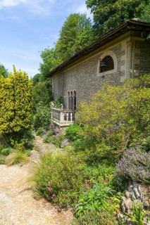 The Cloisters building, Italianate gardens designed by Harold Ainsworth Peto, Iford Manor,