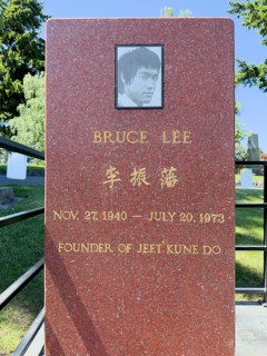 Grave of Bruce Lee, Lake View Cemetery, Seattle, Washington, USA, North America