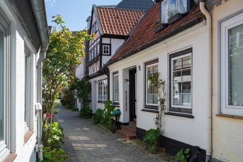 Alley in the old town, Eckernförde, Baltic Sea, Schleswig-Holstein, Germany