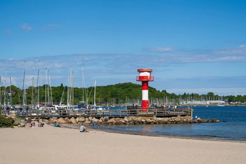 Harbour with lighthouse, sandy beach, town harbour, Eckernförde, Baltic Sea, Schleswig-Holstein,