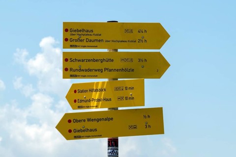 Hiking signpost on the Nebelhorn, Oberstdorf, Allgäu Alps, Oberallgäu, Bavaria, Germany