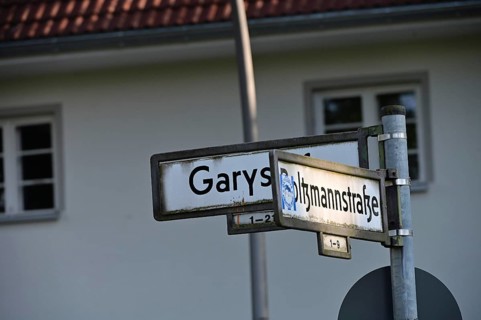 Garystraße / Boltzmannstraße street signs on the campus of Freie Universität Berlin in Dahlem