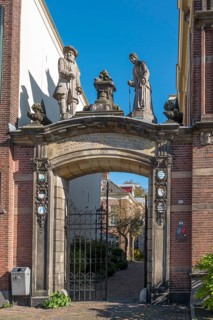 Entrance Oude Bornhof, Zutphen, Gelderland, Netherlands