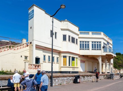 Teign Corinthian Yacht Club building, Eastcliff, Teignmouth, south Devon, England, UK