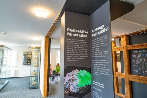 Museum exhibition on radioactive minerals and their properties, family festival in Neubulach,
