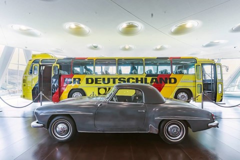 Mercedes-Benz 190 SL from 1959, first and only owner was NASA astronaut David Randolph Scott,