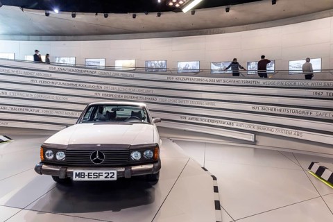 Mercedes-Benz Experimental Safety Vehicle ESF 22 from 1973. Department Myth 5. masterminds - safety