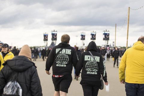 Festival visitor with Rock am Ring 2025 jumper at the Rock am Ring Festival on Sunday, Nürburgring