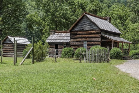 Historic log buildings at the Oconaluftee Visitor Center at Great Smoky Mountains National Park