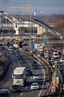 Traffic jam on the A43 motorway near Herne, heading north, in front of the barrier system, the