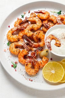 Fried shrimp, headless, with spices, grilled, homemade, no people