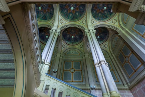 Staircase of the National Yuri Fedkovych University, founded in 1875, Czernowicz, Ukraine