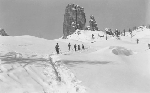 Ski hike in winter at the Cinque Torri (five towers), snow, Alps, group, mountaineer, skier, around