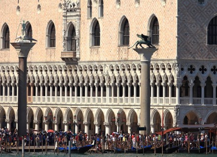 Doge's Palace, Column with the Lion of St. Mark and Theodorus on the Piazzetta, Venice, Veneto,