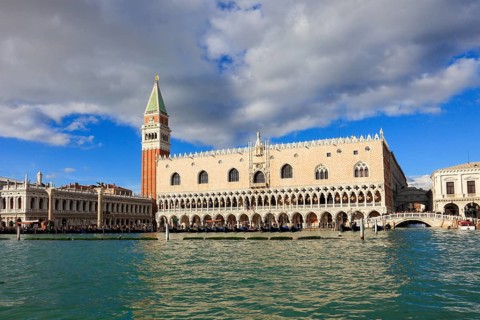Doge's Palace and Campanile and Bridge of Sighs, San Marco, Venice, Veneto, Italy