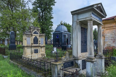Graves of well-known Jewish citizens of Czernowicz, Jewish cemetery, since 1866, Czernowicz,