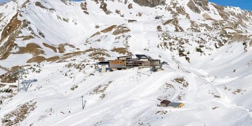 Edmund-Probst House and Höfatsblick Station, 1932m, Nebelhorn mountain station, 2224m, Allgäu Alps,