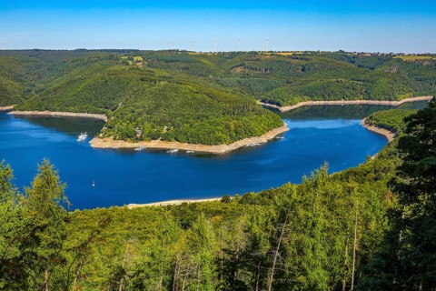 Heimbach, North Rhine-Westphalia, Germany — Eifel National Park. Hirschley view of the Eifel.