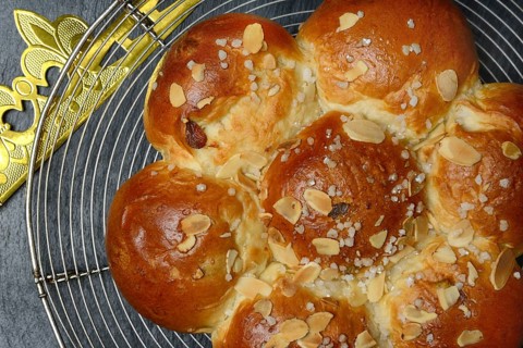 Epiphany cake with paper crown, Switzerland