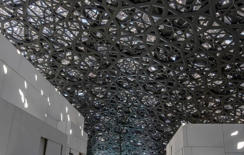Louvre Abu Dhabi architecture, art museum by French architect Jean Nouvel, buildings on Saadiyat