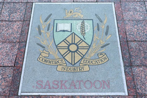Base plate, coat of arms of Saskatoon, Canada, on the central square in Czernowicz, Ukraine
