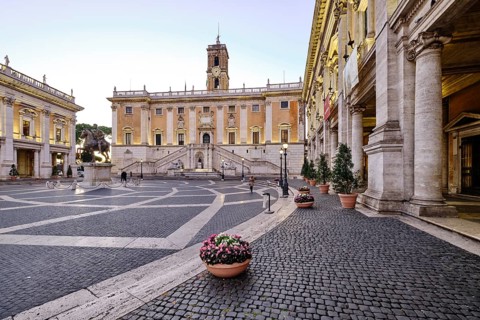 Palazzo Nuovo, Senators' Palace (Palazzo Senatorio), Conservators' Palace (Palazzo dei