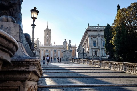 Staircase leading to the Capitoline Square, Statues of the Dioscuri Castor and Pollux, Piazza di
