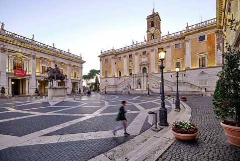 Palazzo Nuovo, Senatorial Palace (Palazzo Senatorio) in front of sunrise, Piazza del Campidoglio on