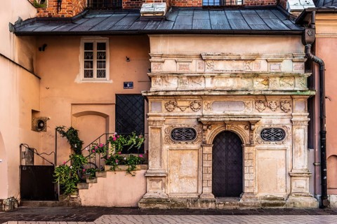 Chapel of the Holy Cross (Kaplica Swietego Krzyza), adjacent to the Church of St Barbara, a