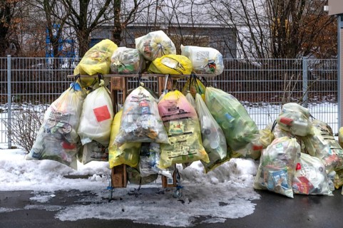 Collection day for the yellow bag, Eckental, Middle Franconia, Bavaria, Germany